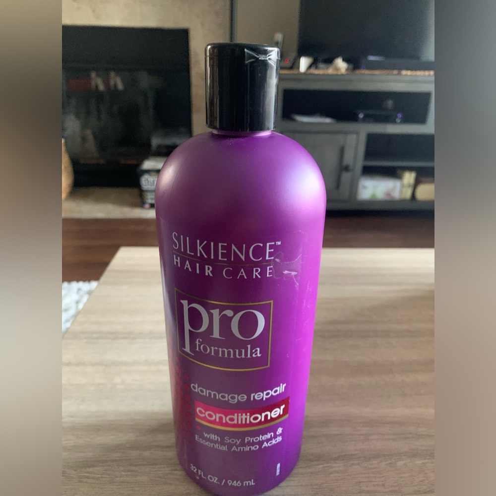 NWT Silkience Hair Care Pro Formula Damage Repair Conditioner With Soy Protein